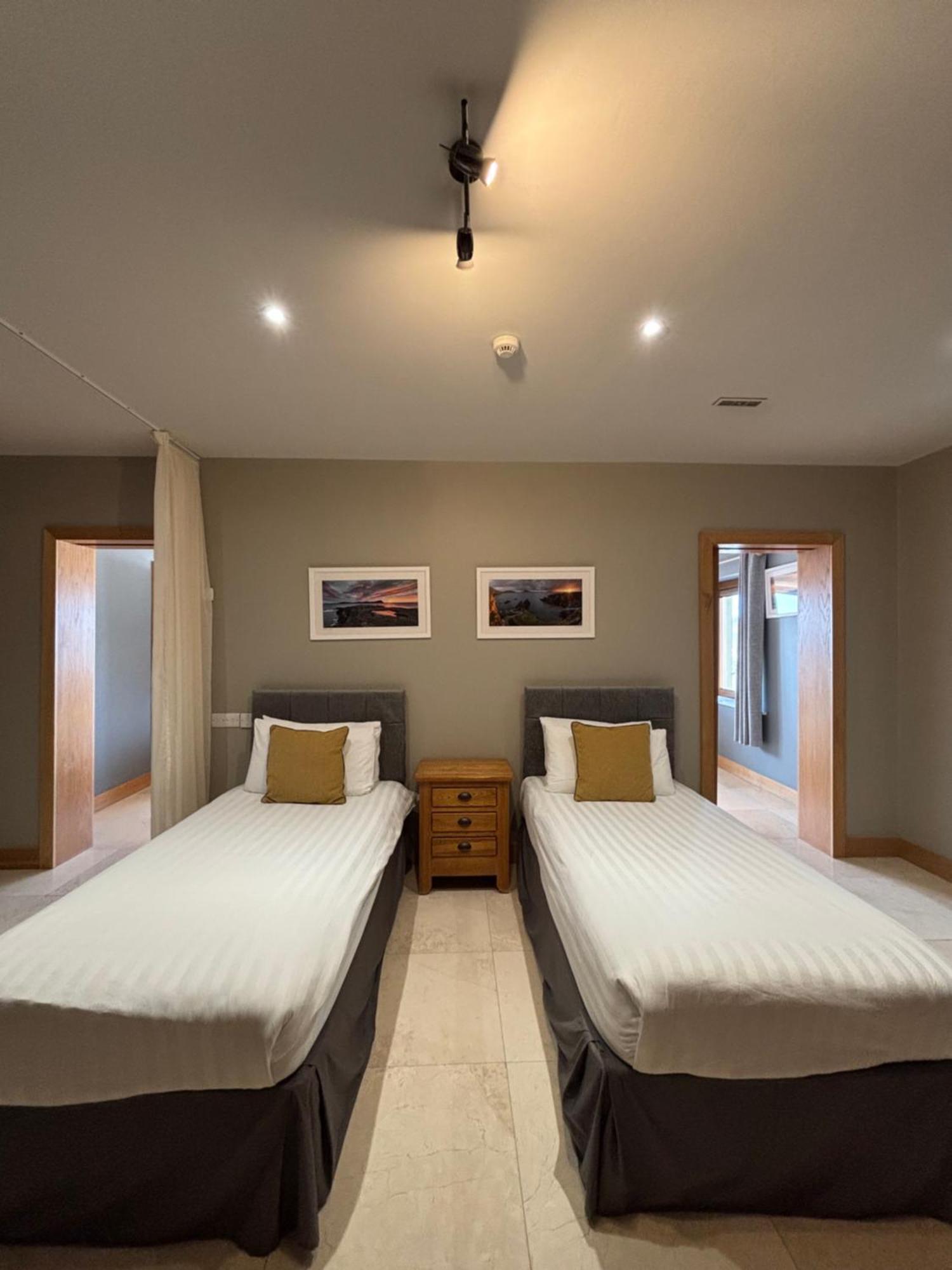 Fab View (Adults Only) Hotel Dingle Exterior photo